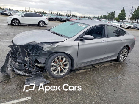 Chrysler 200 2015 - Image 1 of 13