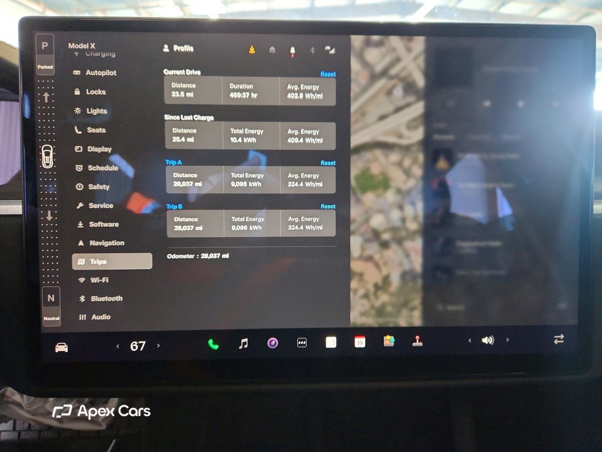 Tesla Model X 2024