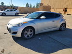 Hyundai Veloster 2013