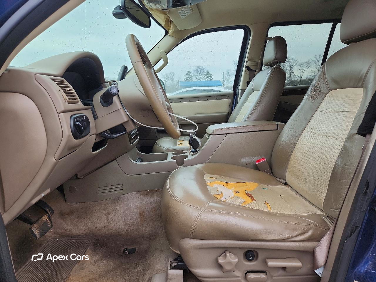 Ford Explorer 2004