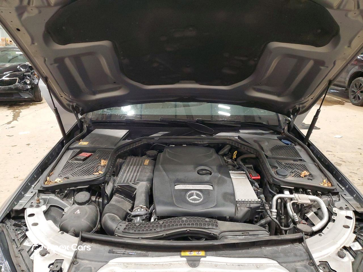 Mercedes-Benz  2015