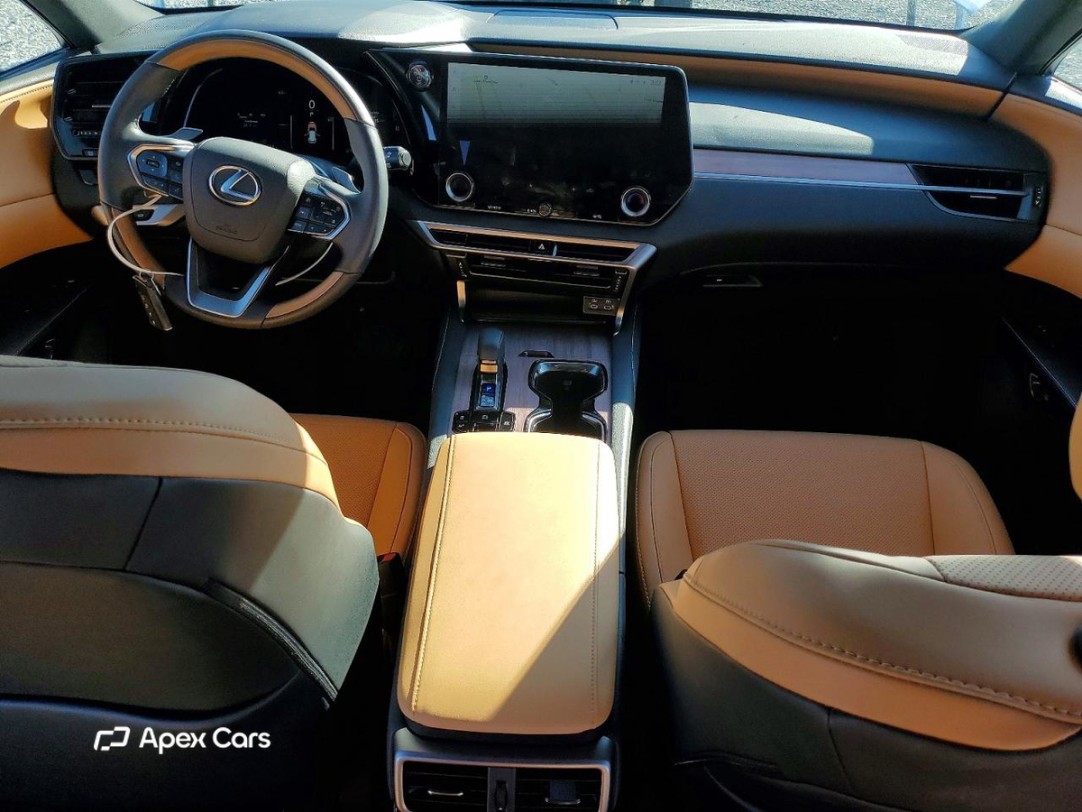 Lexus RX 2025