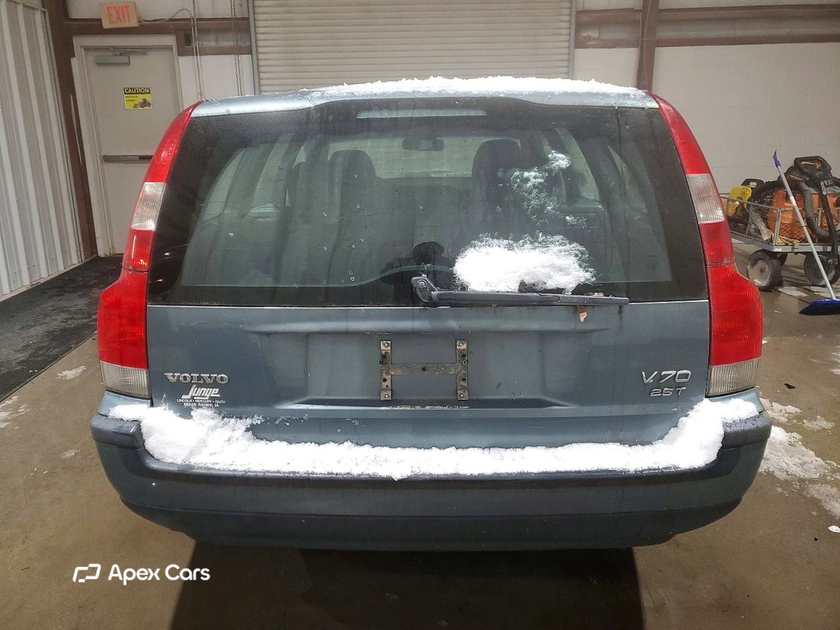 Volvo V70 2004