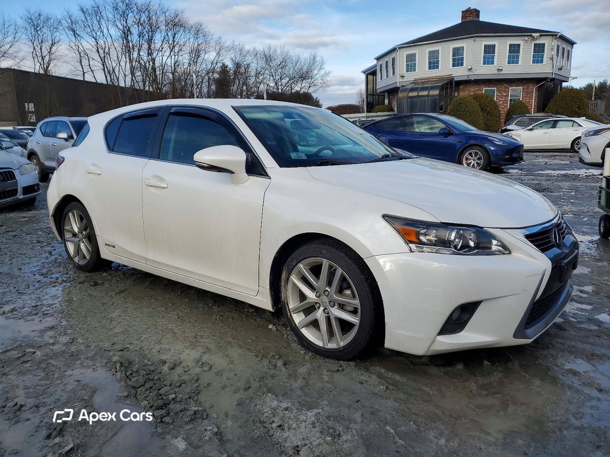 Lexus CT 2015