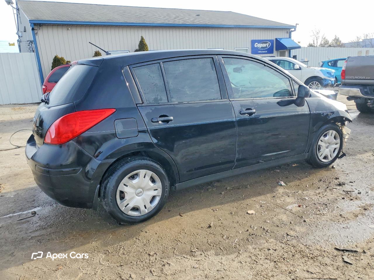 Nissan Versa 2011