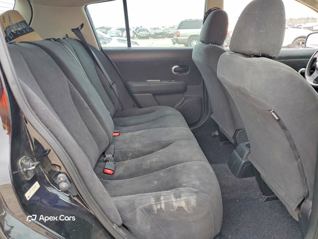 Nissan Versa 2012