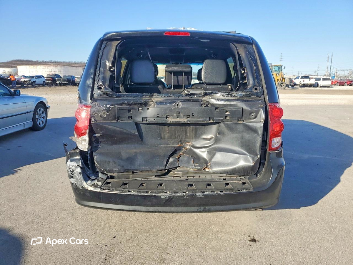 Dodge Caravan 2015