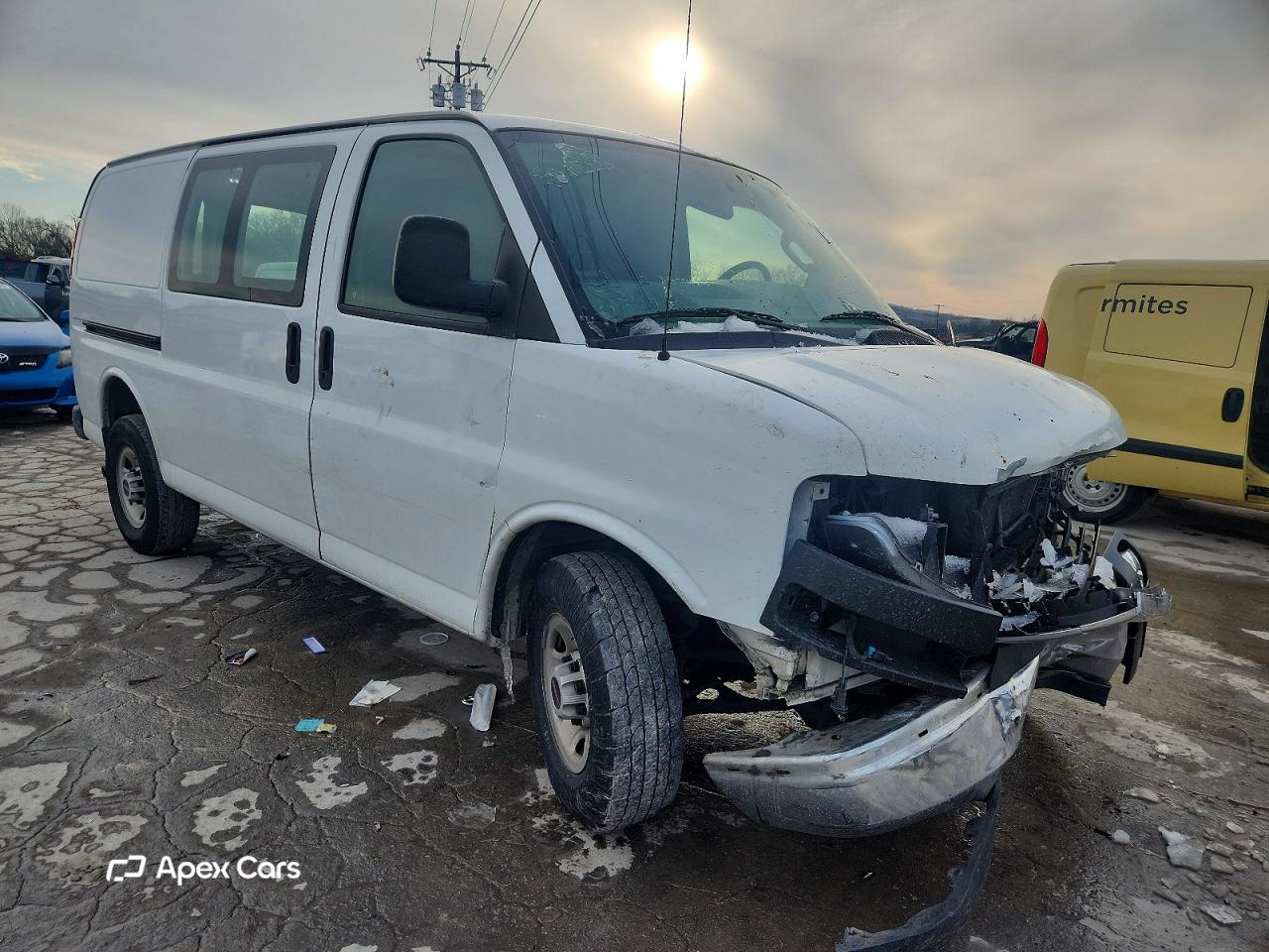 GMC Savana 2019