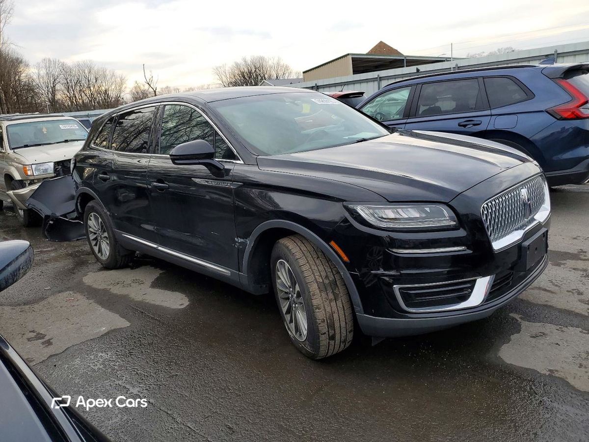 Lincoln Nautilus 2020