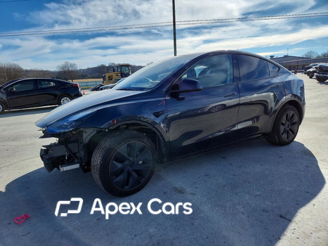 Tesla Model Y 2024 - Image 1 of 13