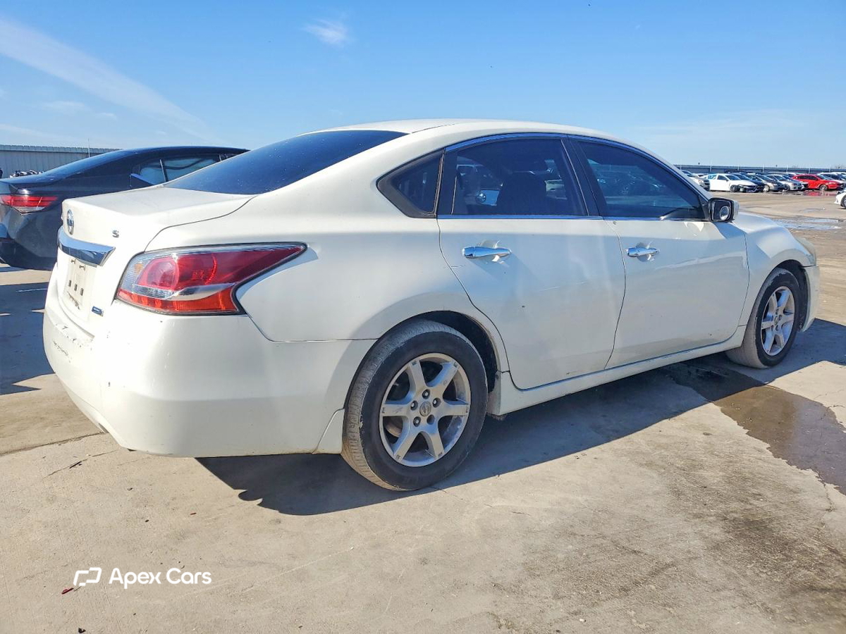 Nissan Altima 2014