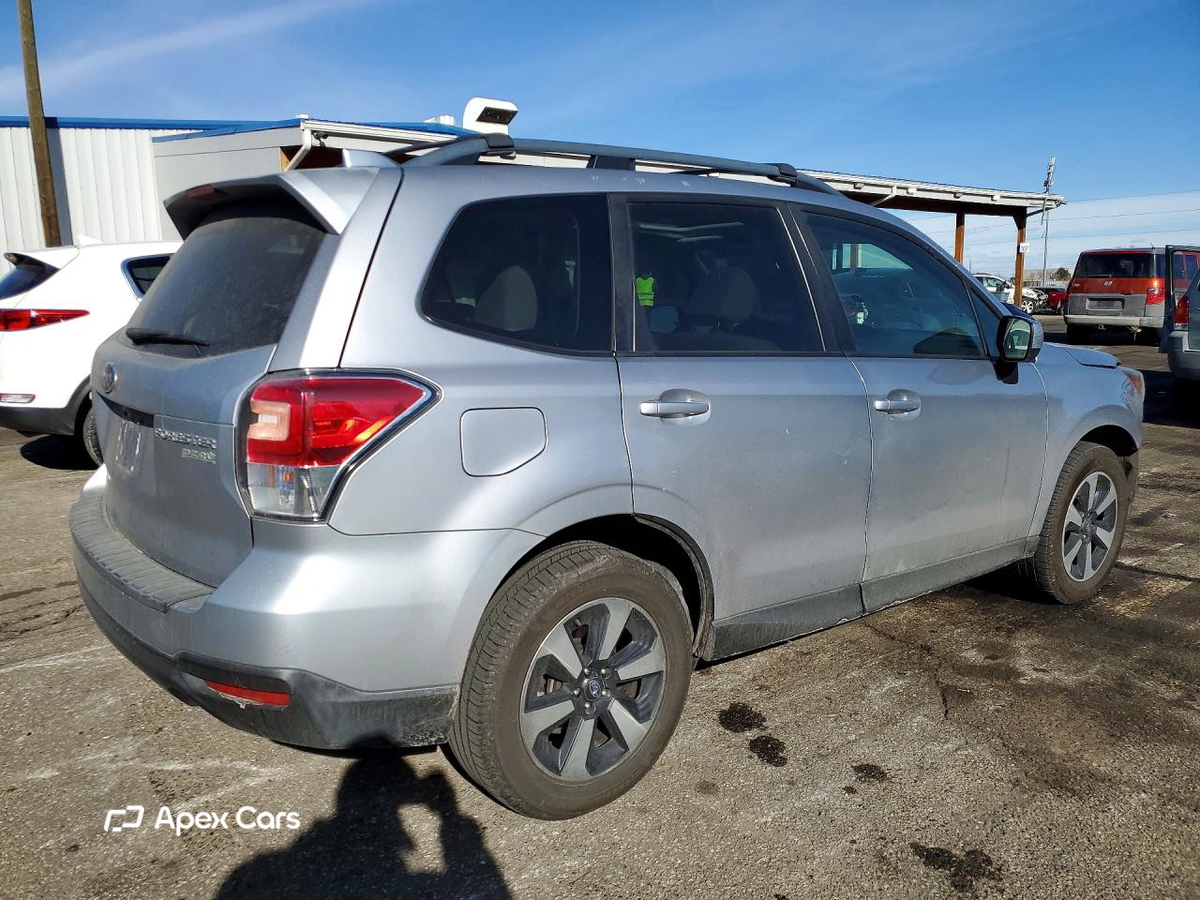 Subaru Forester 2017