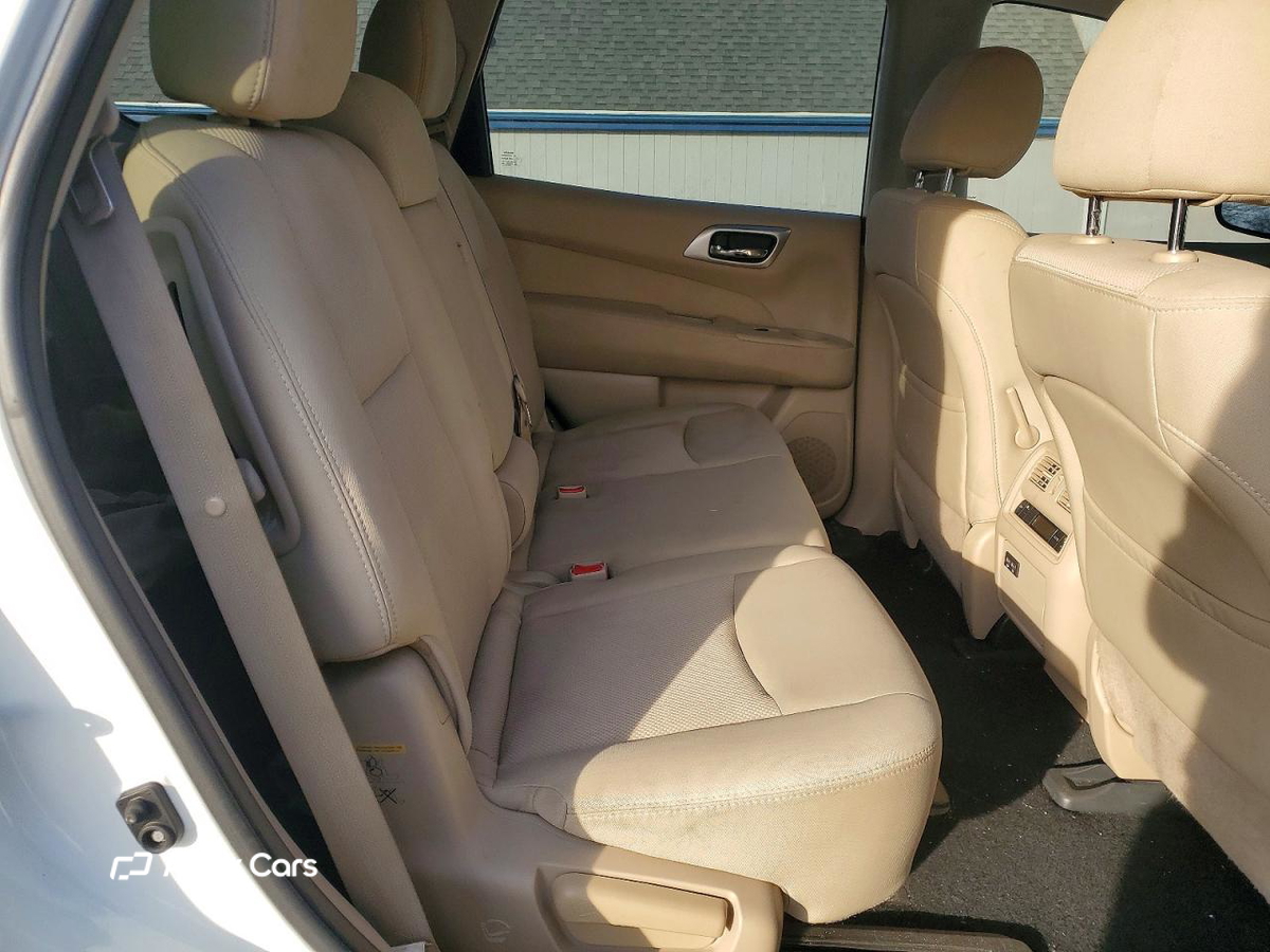 Nissan Pathfinder 2017