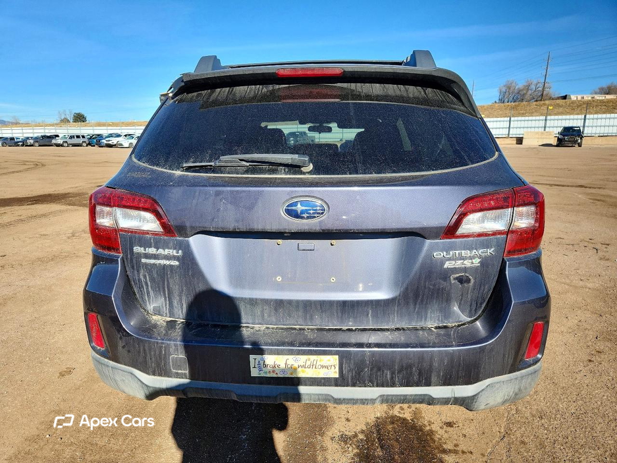 Subaru Outback 2015