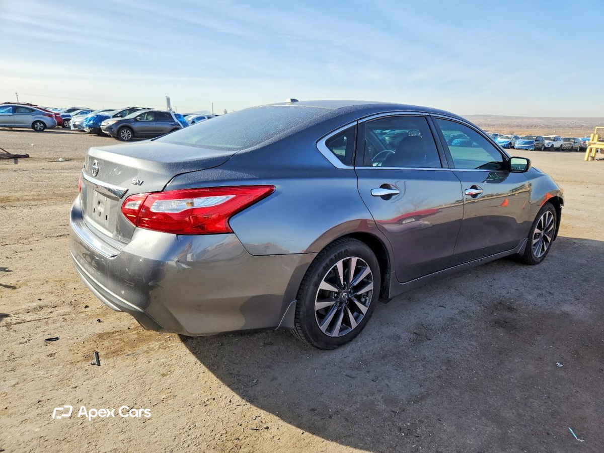 Nissan Altima 2017