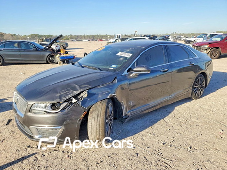 Lincoln MKZ 2018 - Image 1 of 13