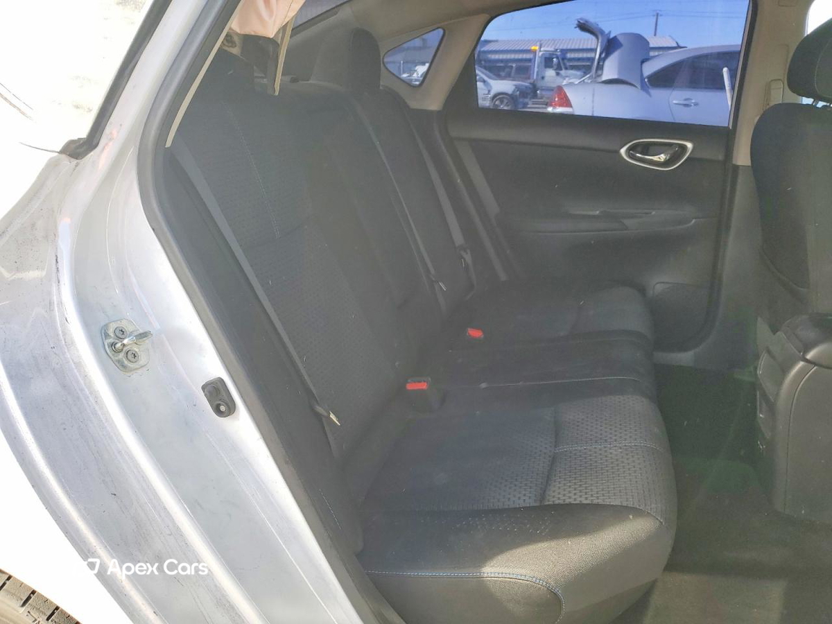 Nissan Sentra 2017