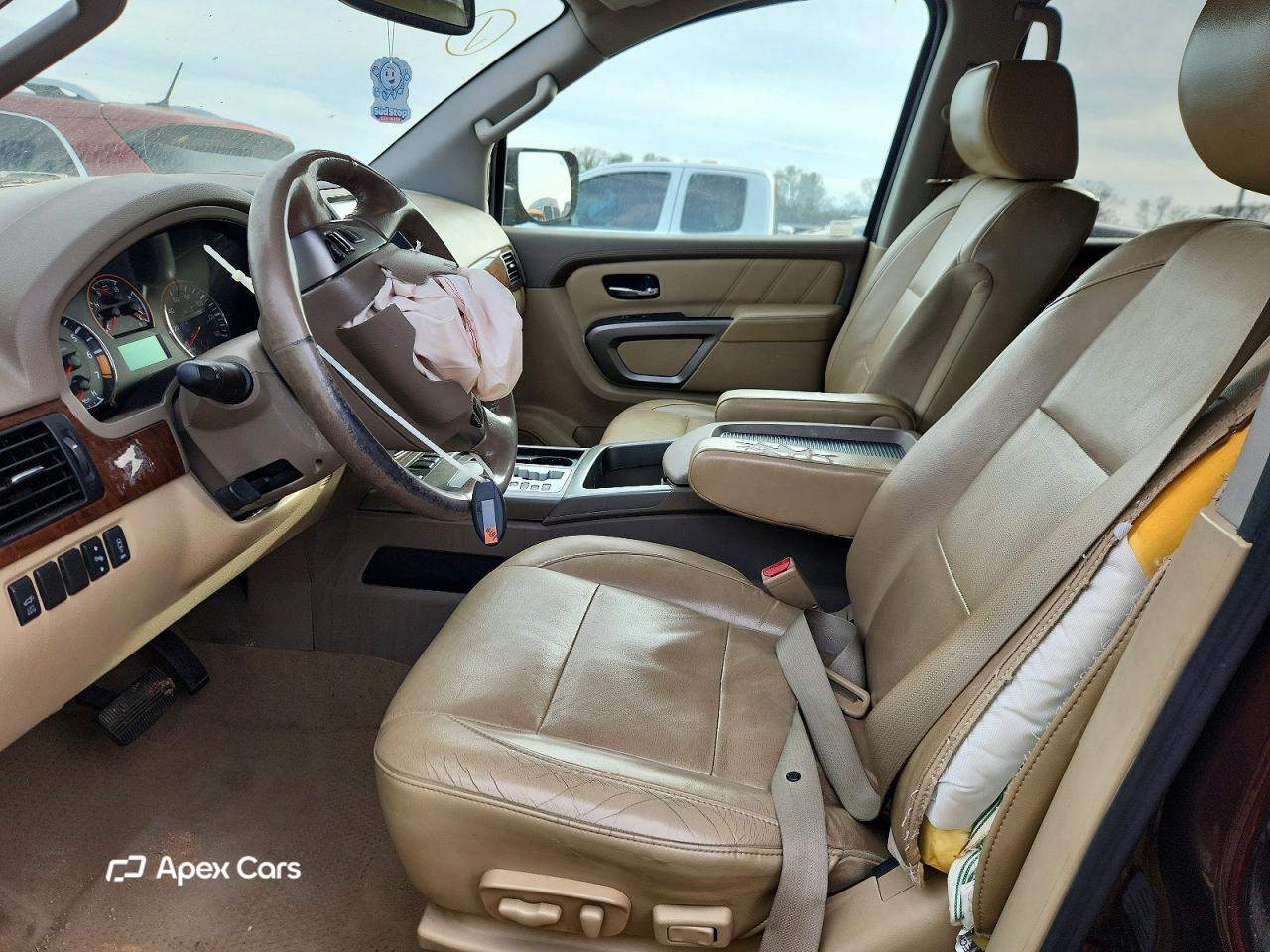 Nissan Armada 2015