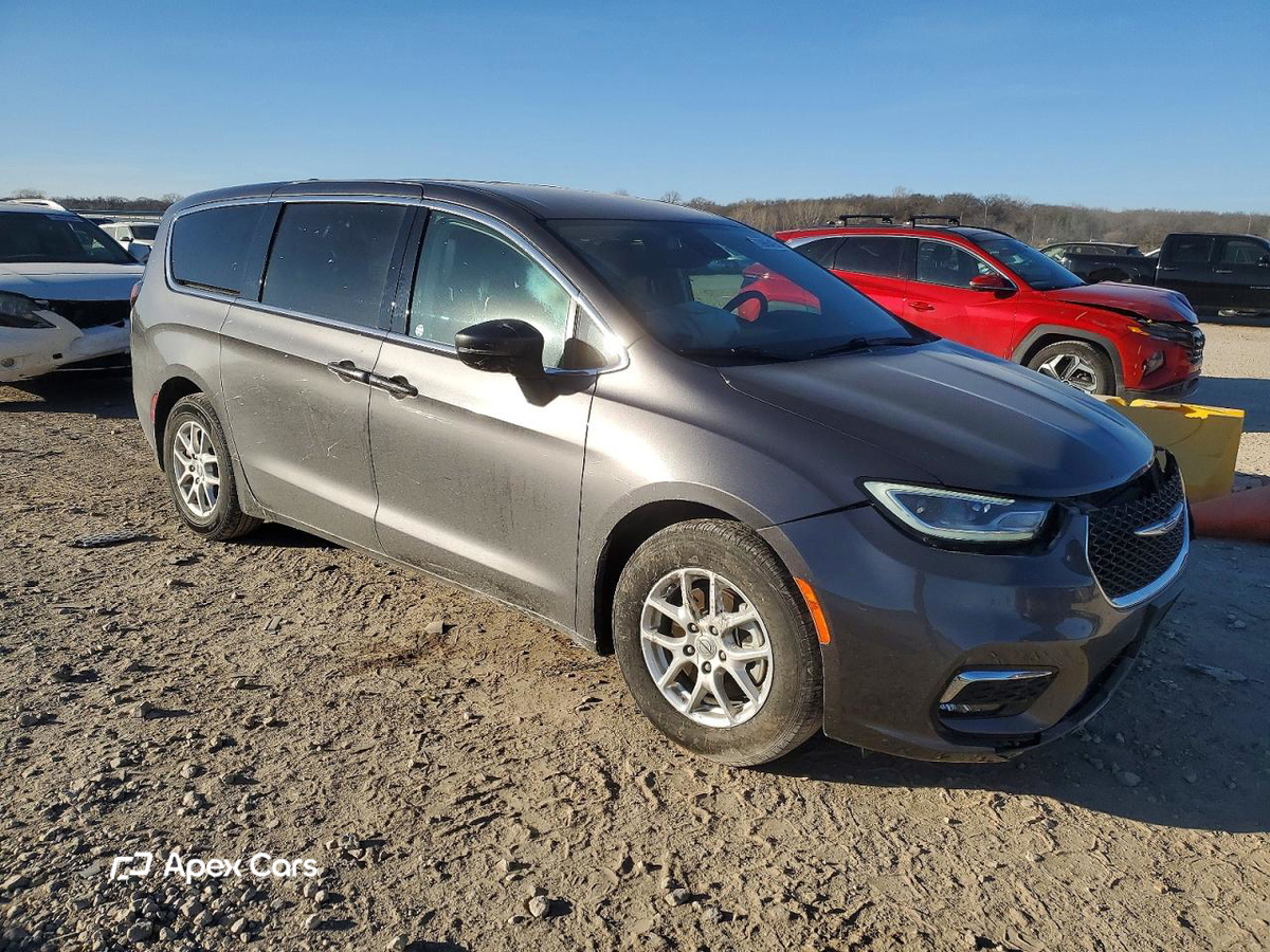 Chrysler Pacifica 2023