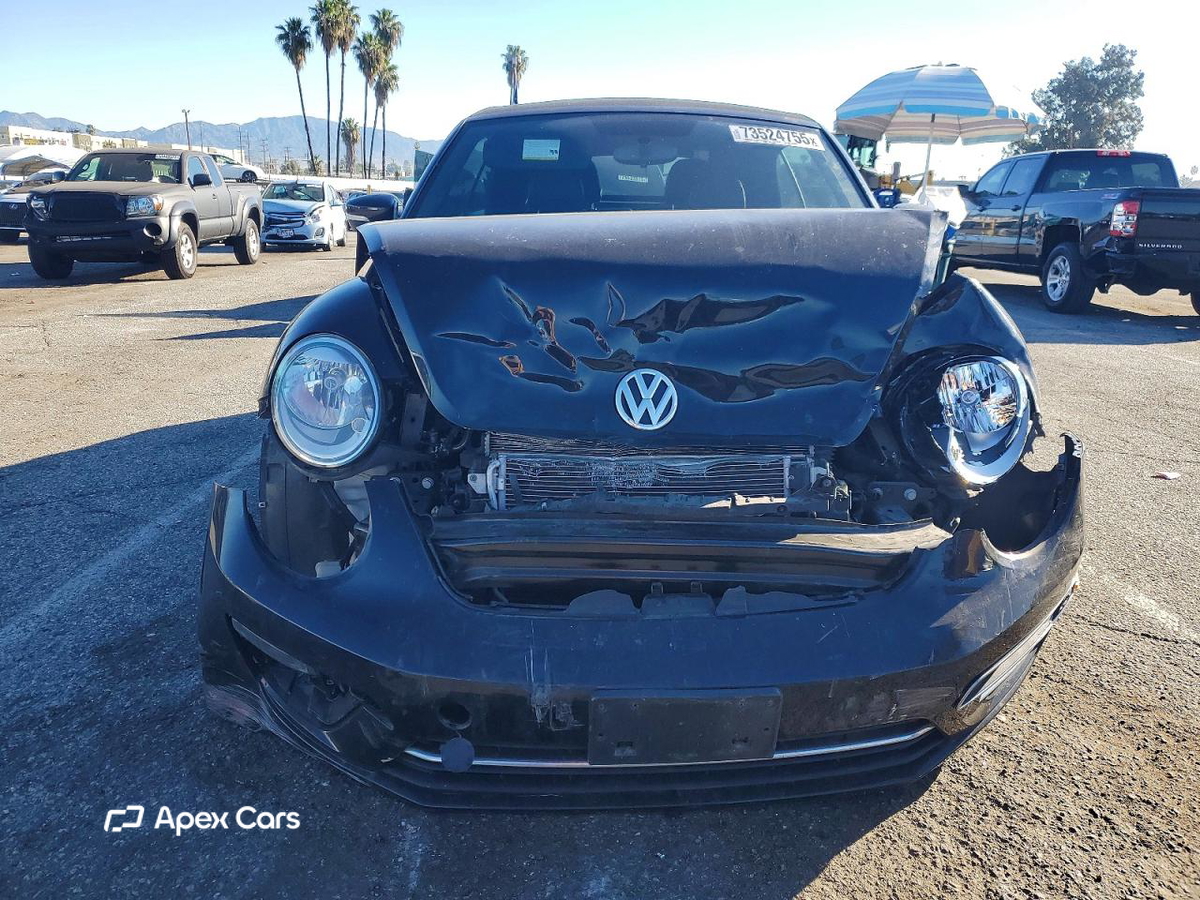 Volkswagen Beetle 2018