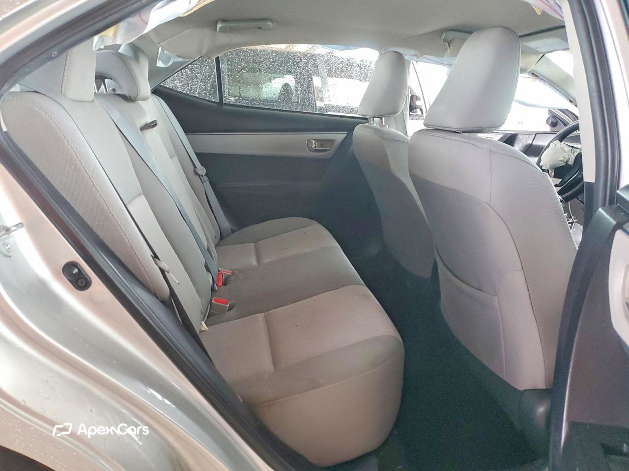 Toyota Corolla 2015