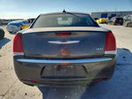 Chrysler 300 2019