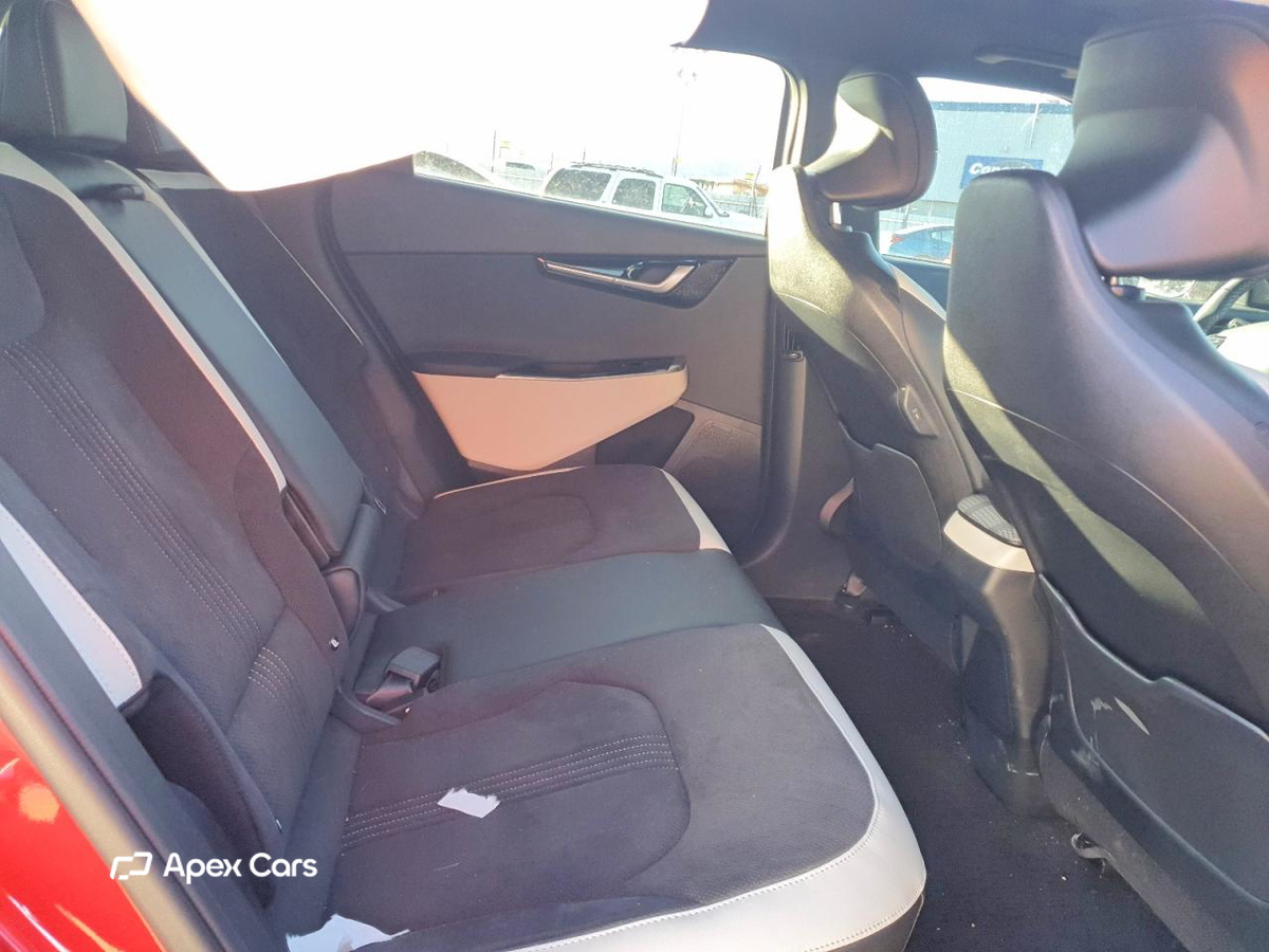 Kia EV6 2024