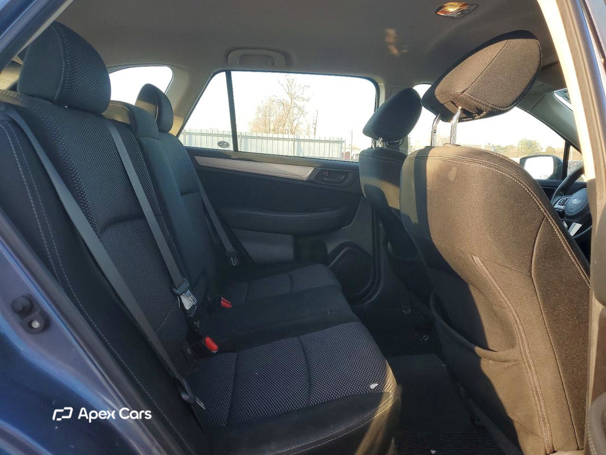 Subaru Outback 2016