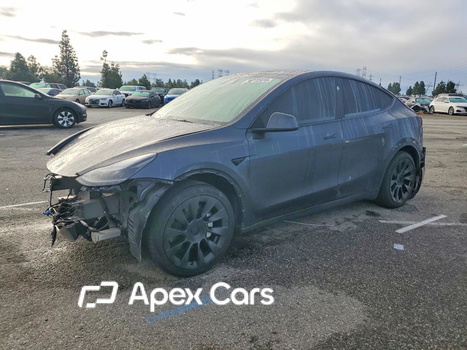 Tesla Model Y 2024 - Image 1 of 15