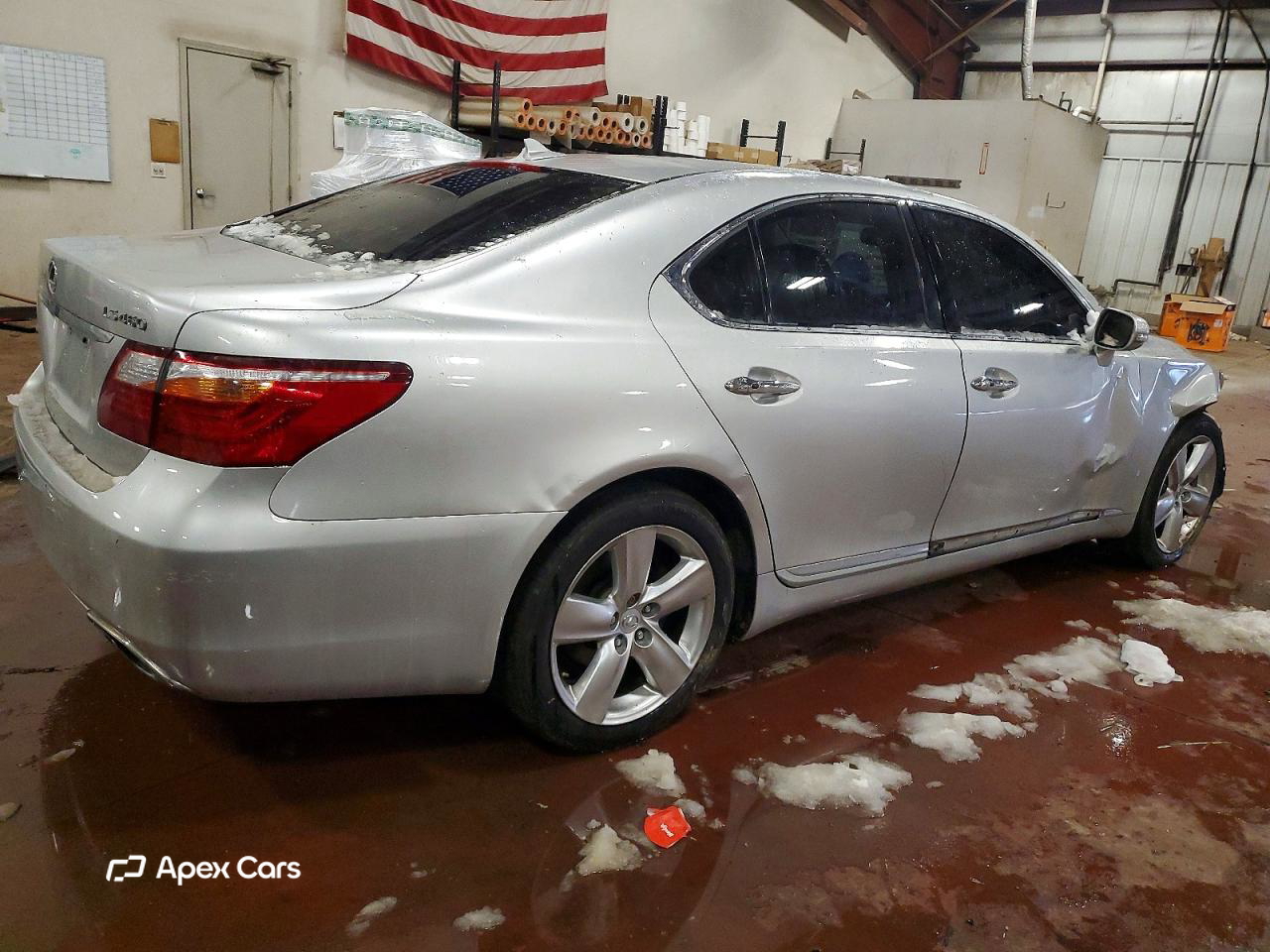 Lexus LS 2011