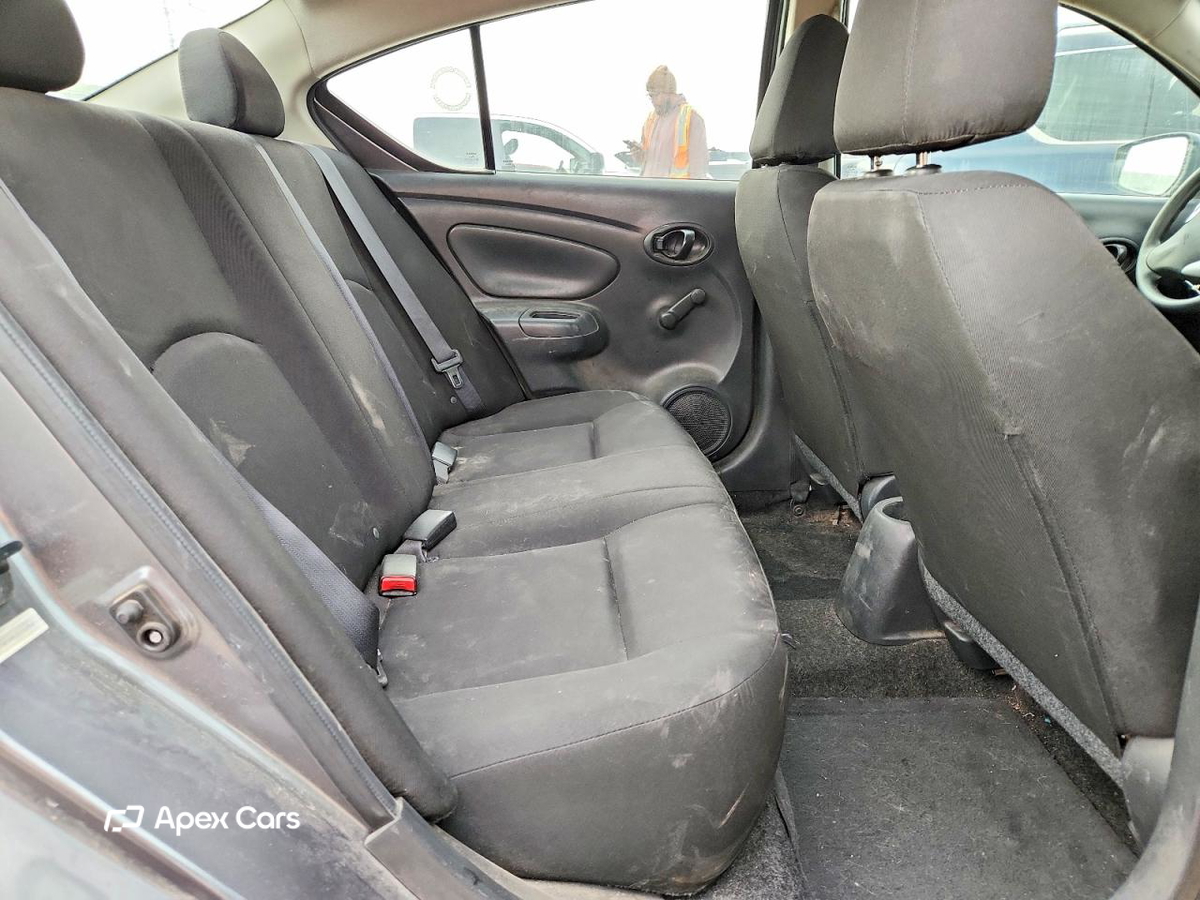 Nissan Versa 2019