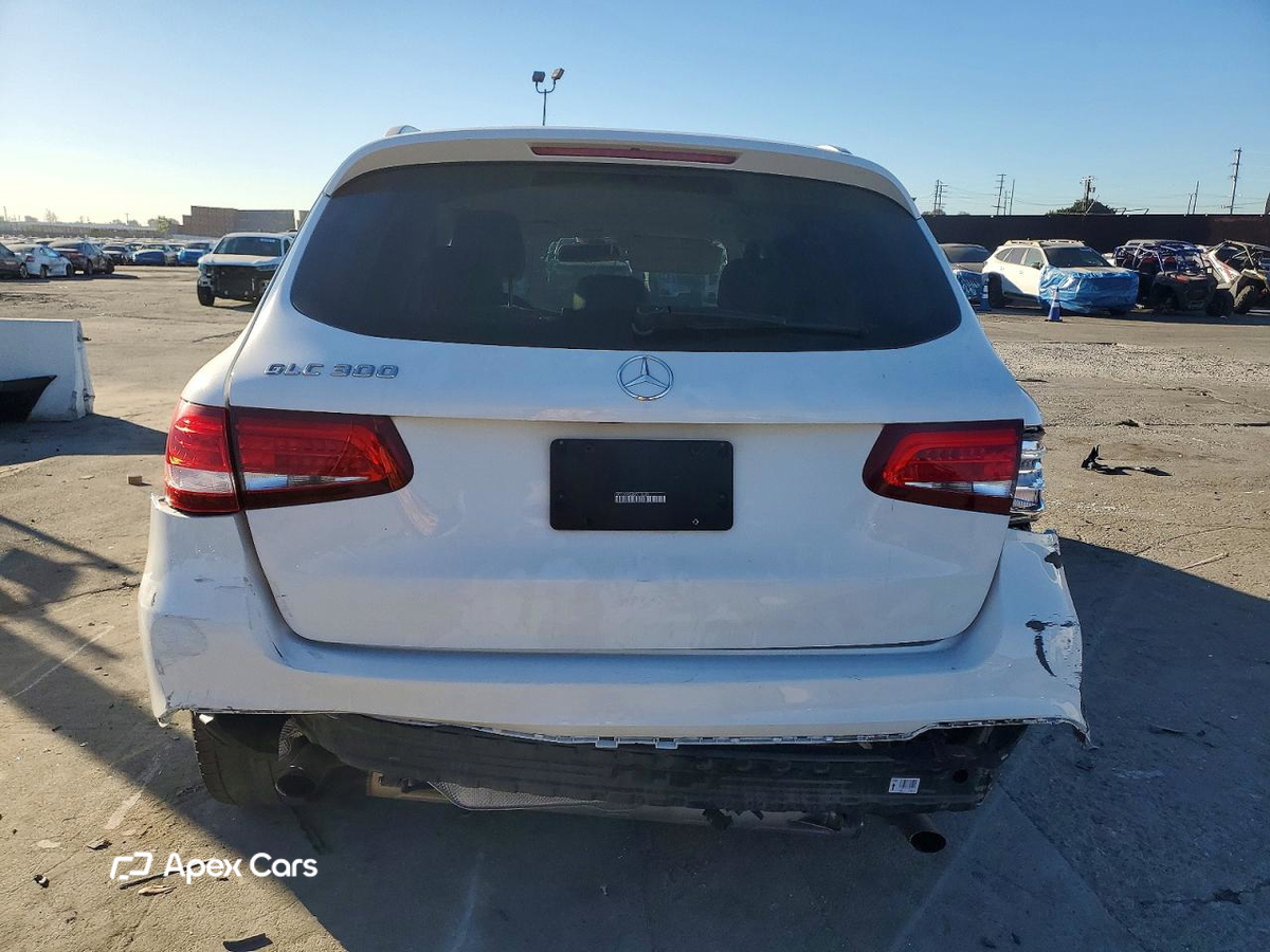 Mercedes-Benz GLC 2016