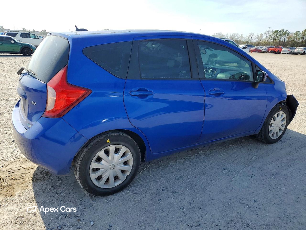 Nissan Versa 2016