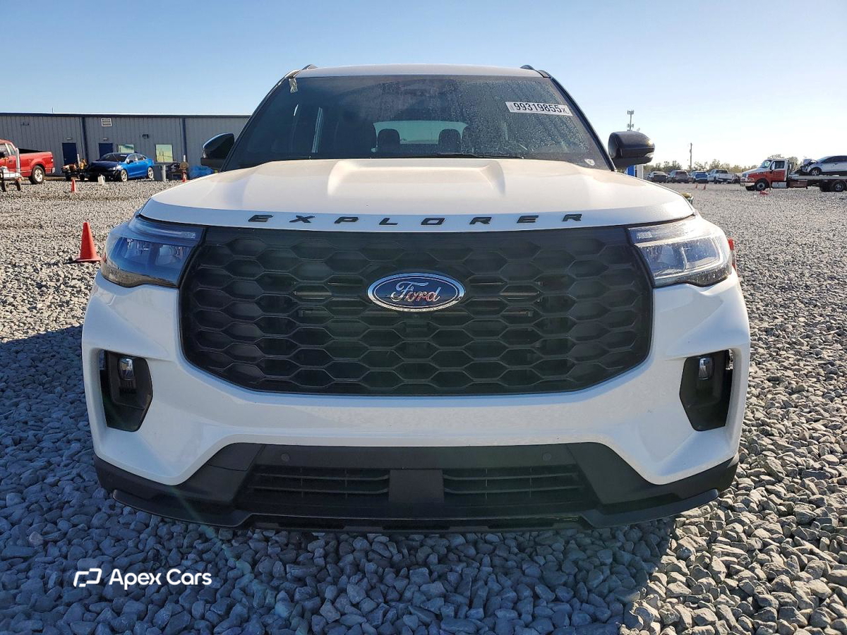 Ford Explorer 2025