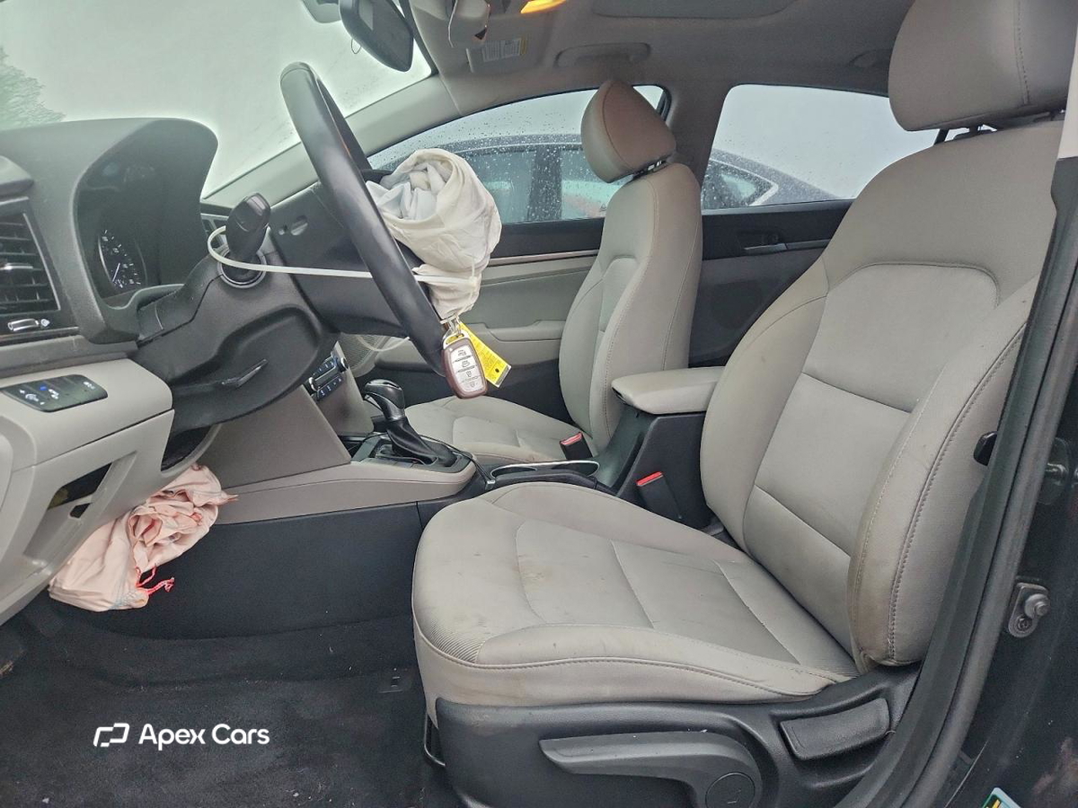 Hyundai Elantra 2018