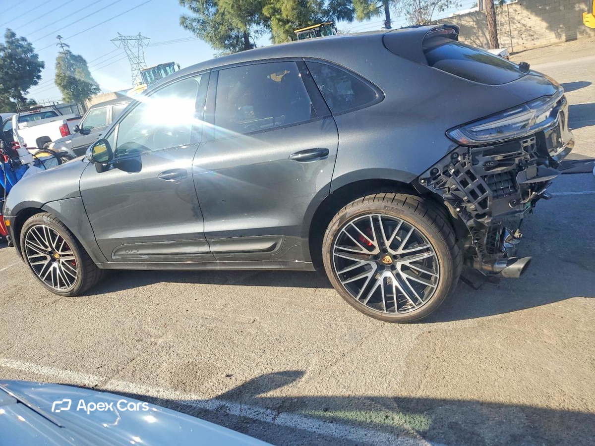 Porsche Macan 2024