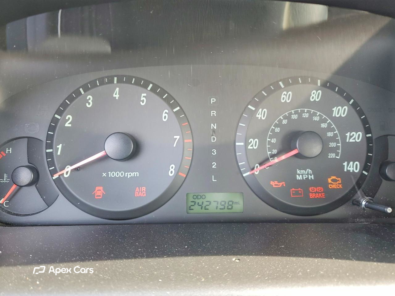 Hyundai Elantra 2004