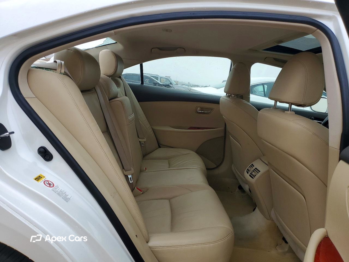 Lexus ES 2023