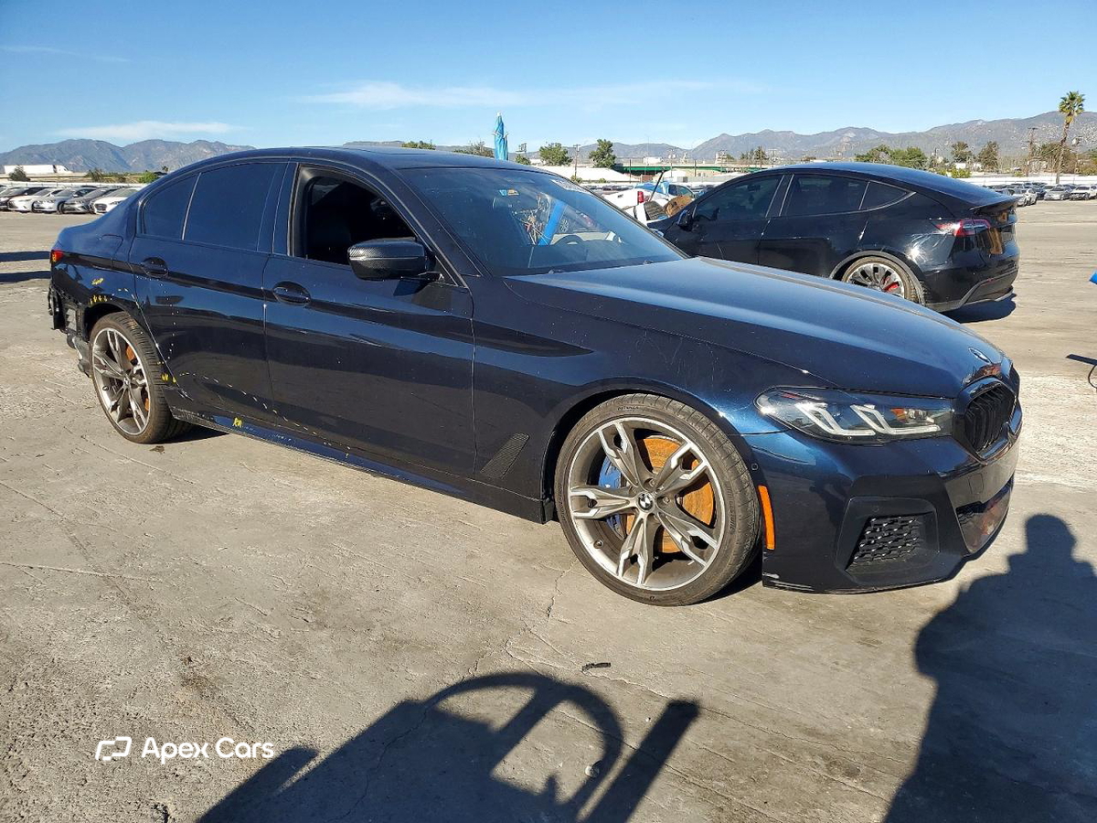 BMW M5 2021