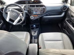 Toyota Prius c 2015