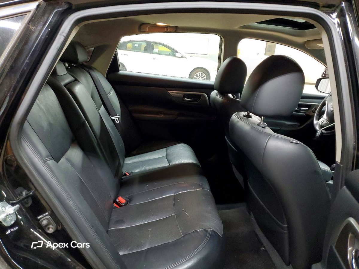 Nissan Altima 2015