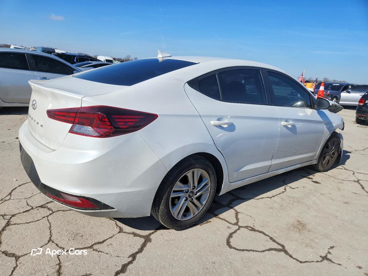 Hyundai Elantra 2020