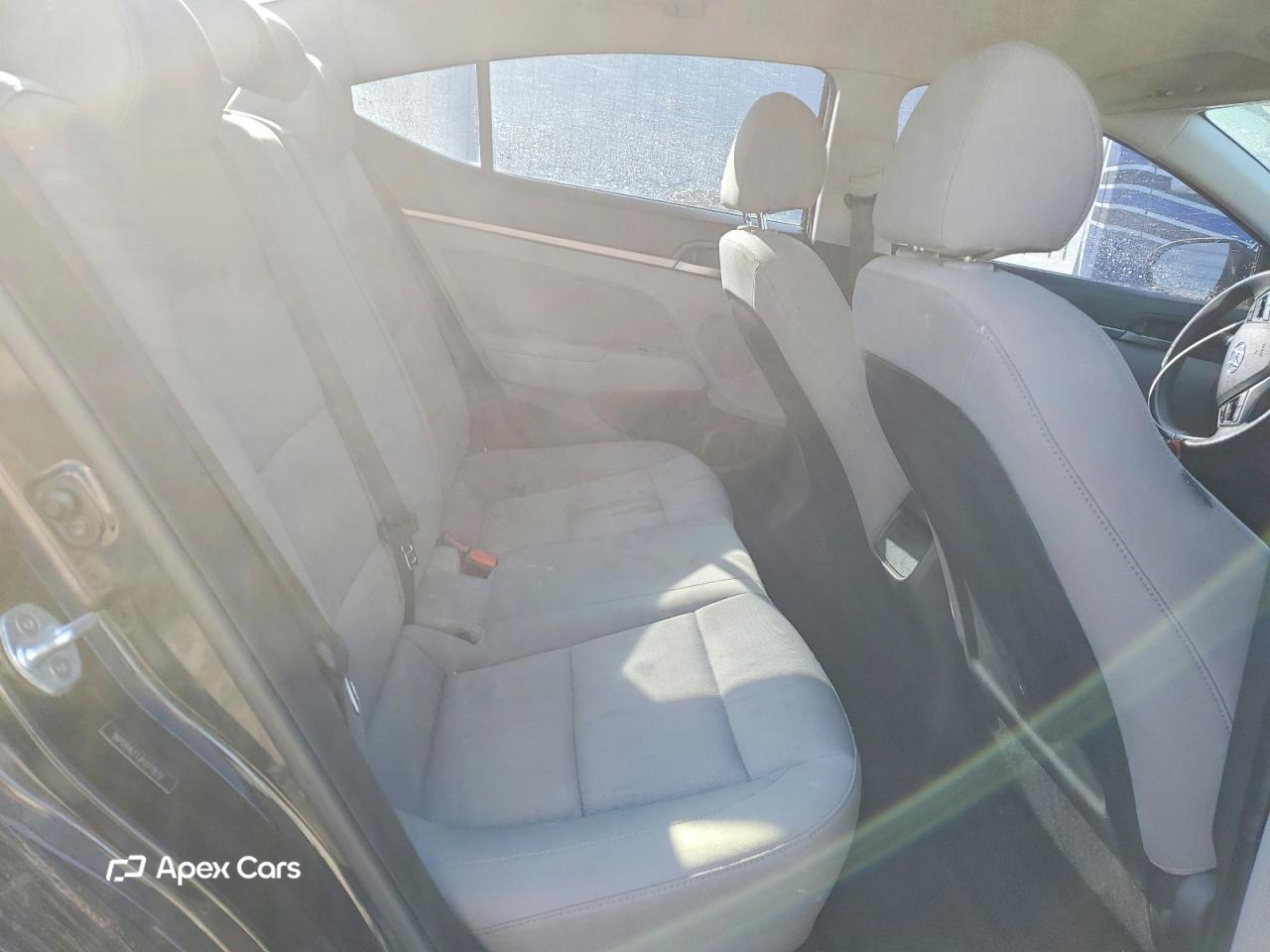 Hyundai Elantra 2018
