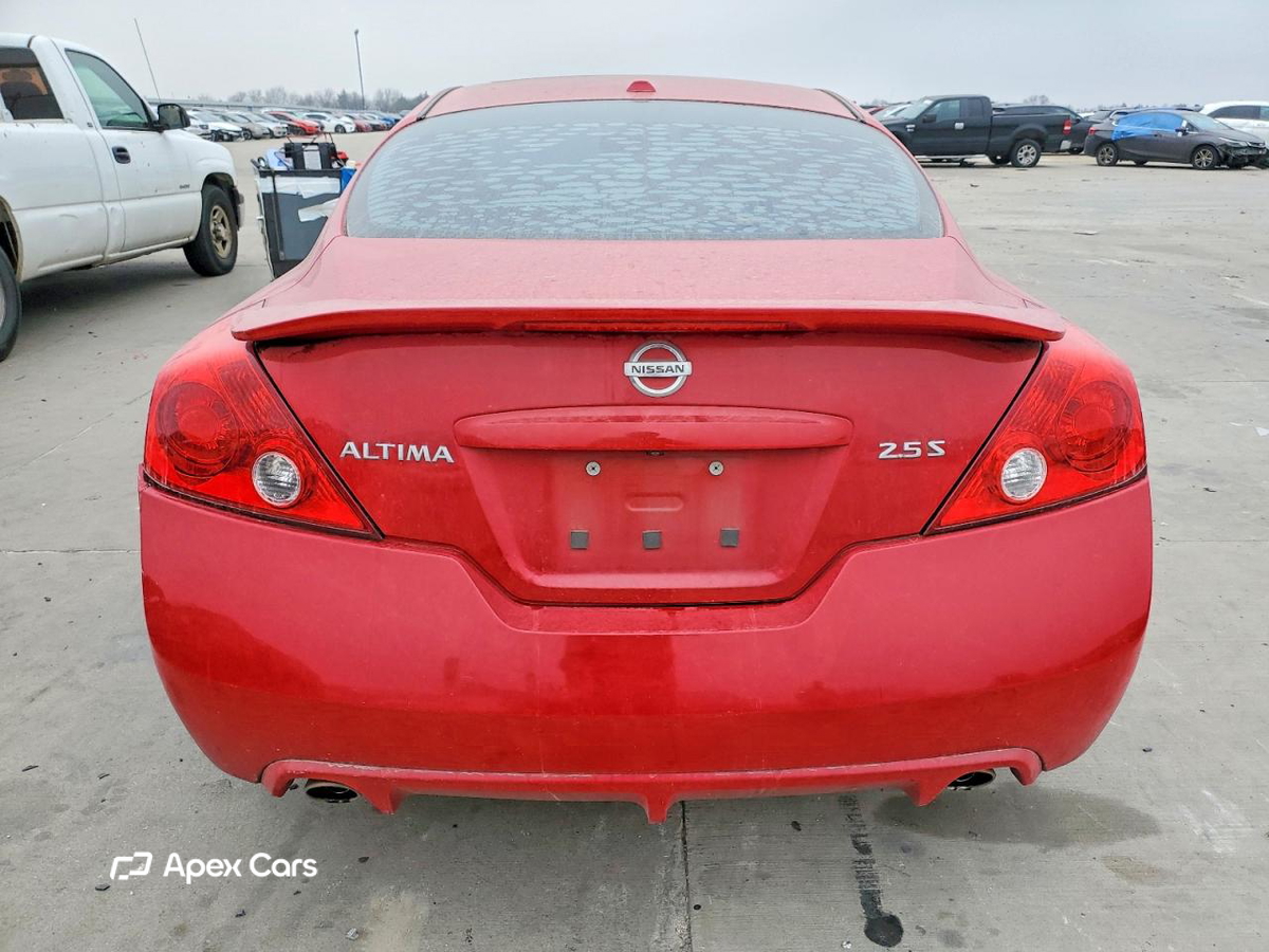 Nissan Altima 2012