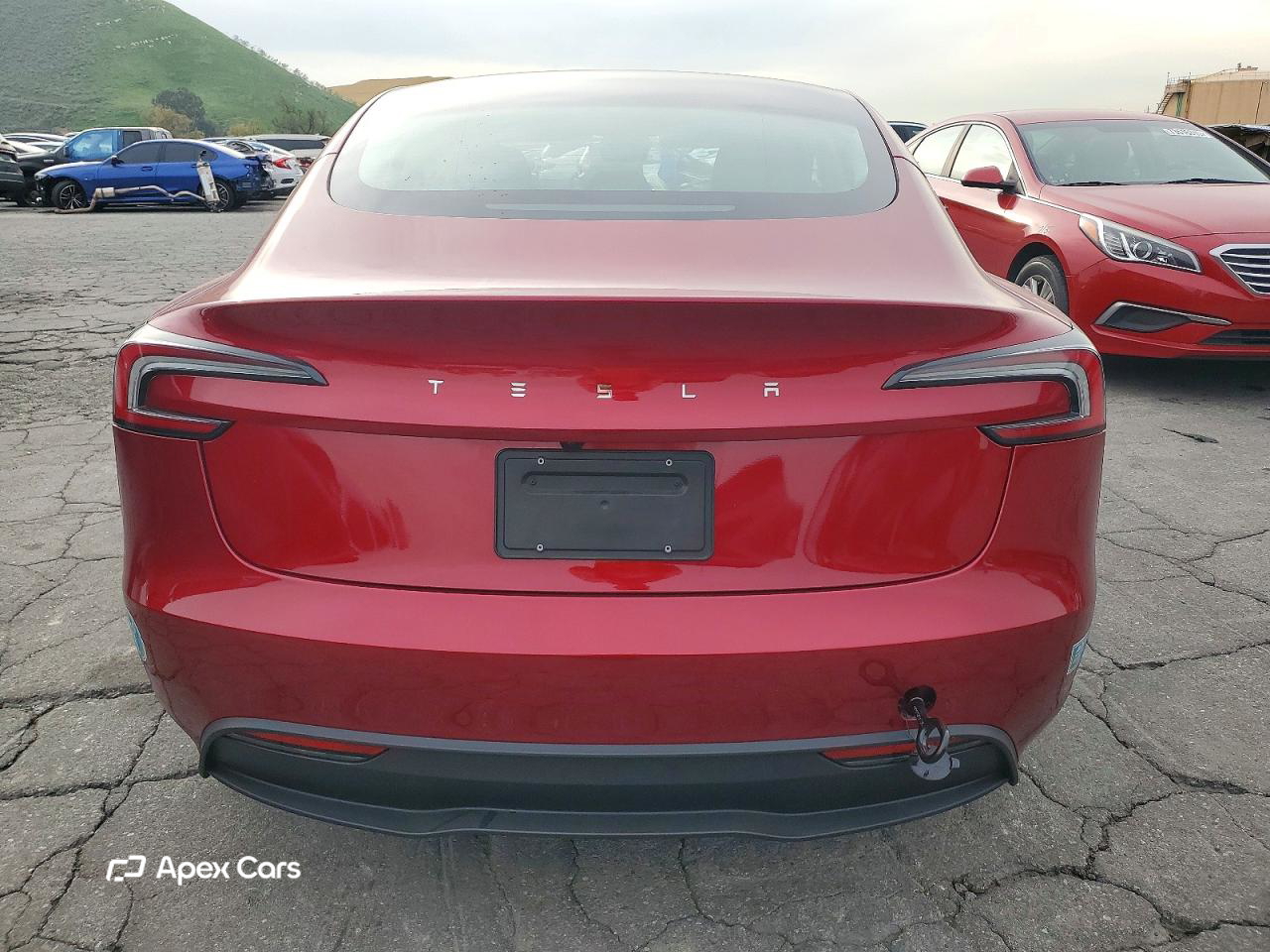 Tesla Model 3 2025