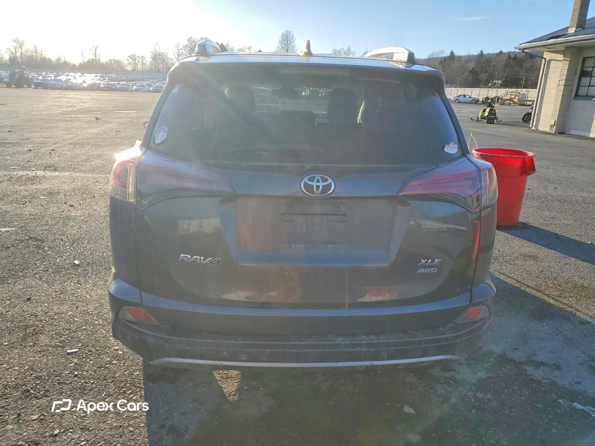 Toyota RAV 4 2016