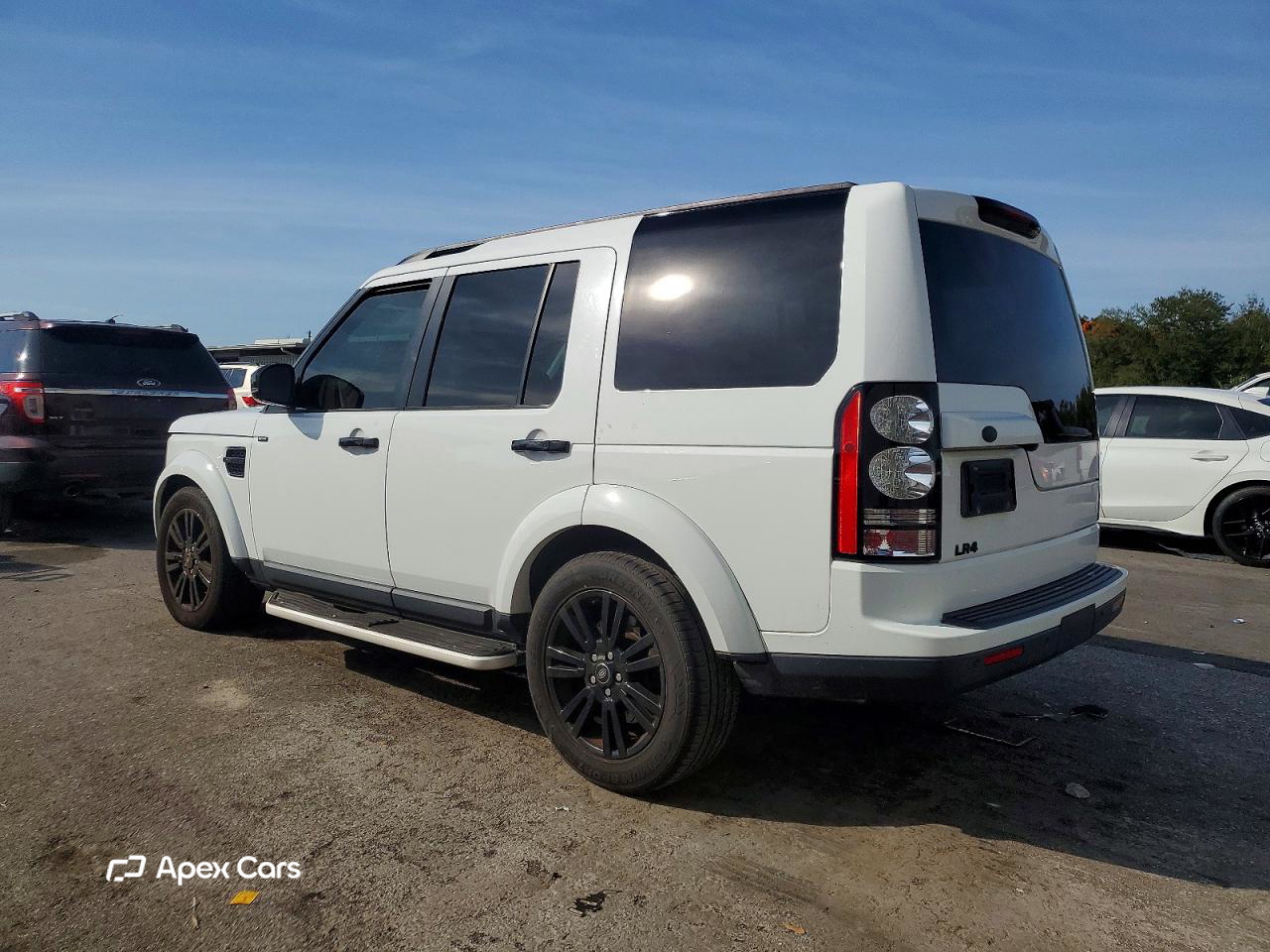 Land Rover LR4 2016