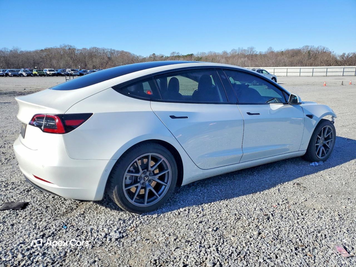 Tesla Model 3 2022
