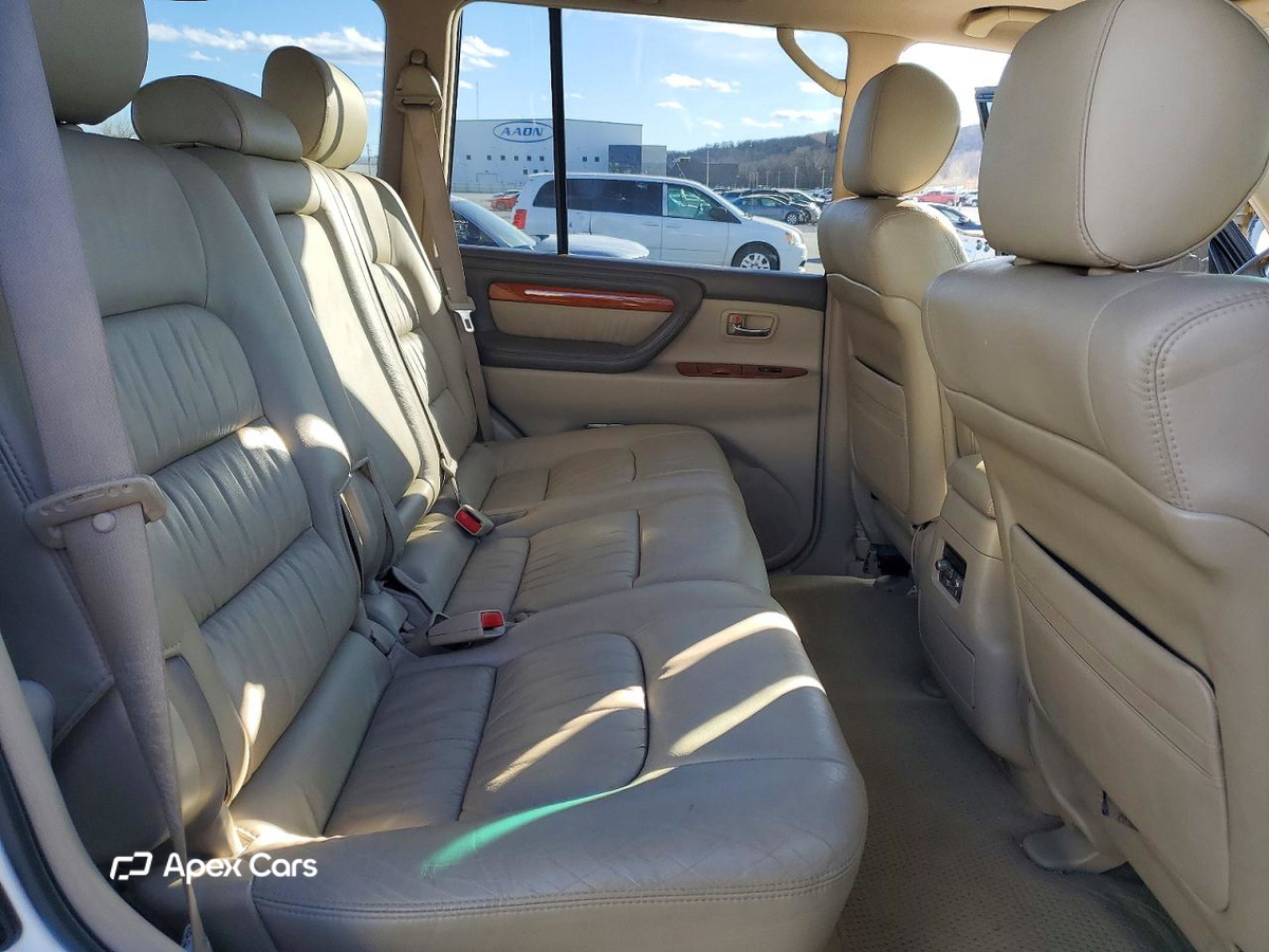 Lexus LX 2007