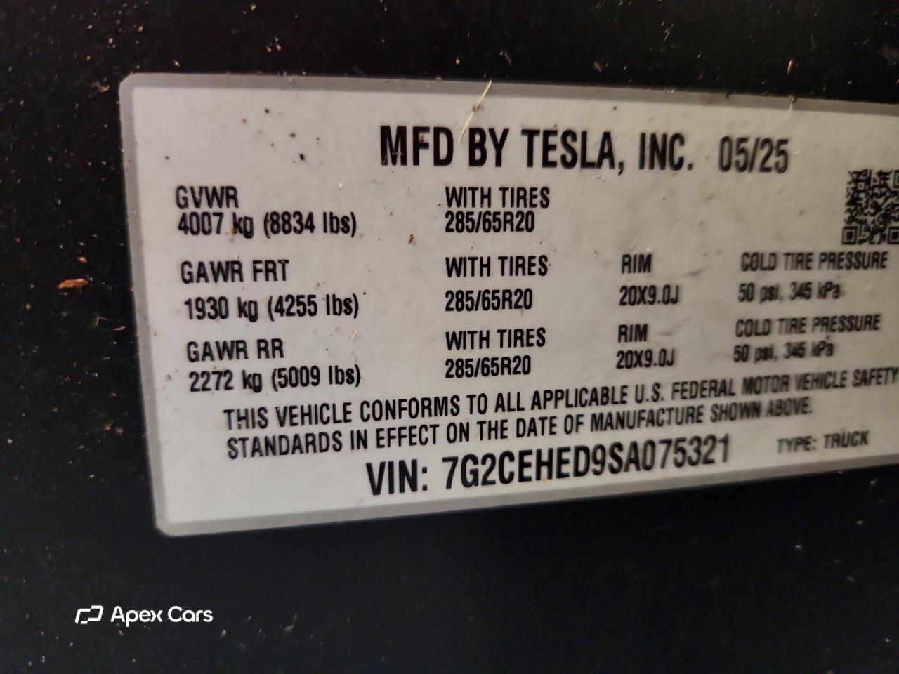 Tesla Cybertruck 2025